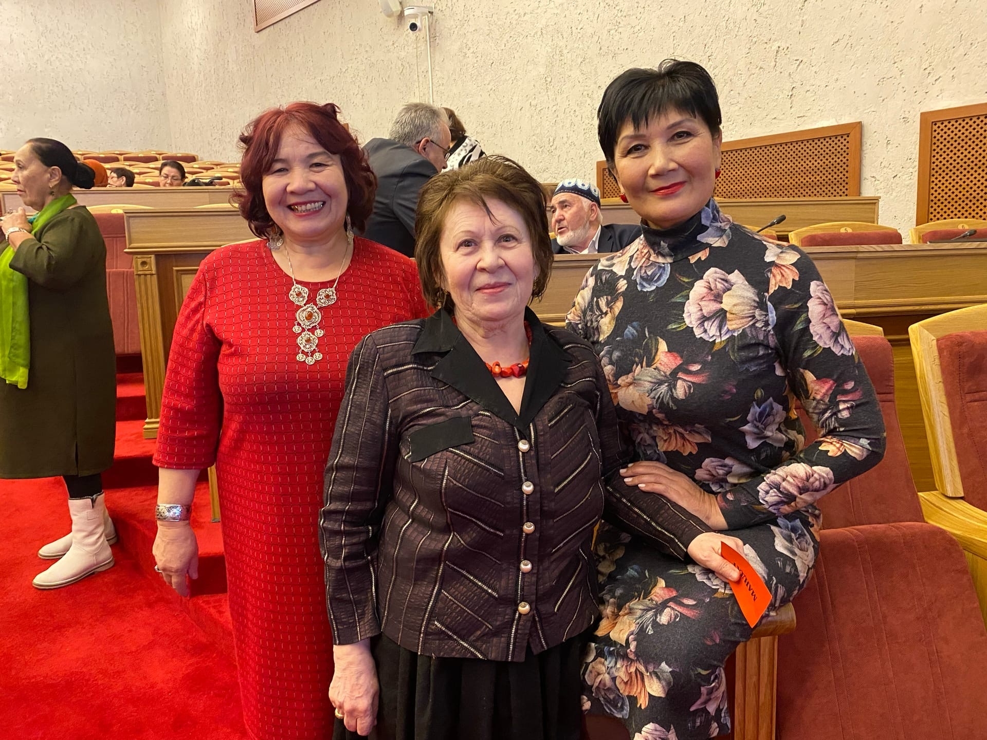 Күҙ нурҙары ҡалды китаптарыңда