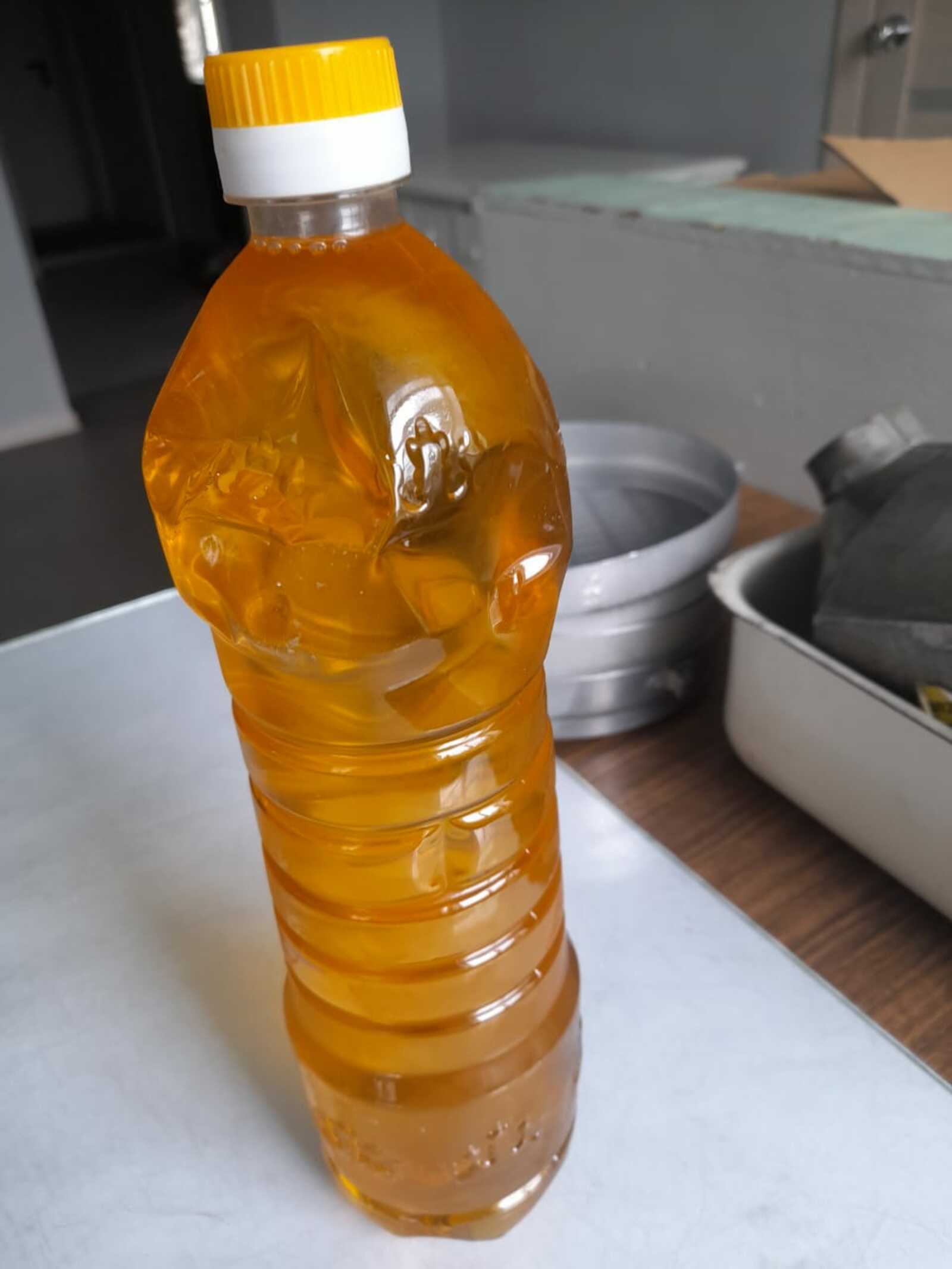 Башҡортостан Ҡытайға көнбағыш майы оҙатты