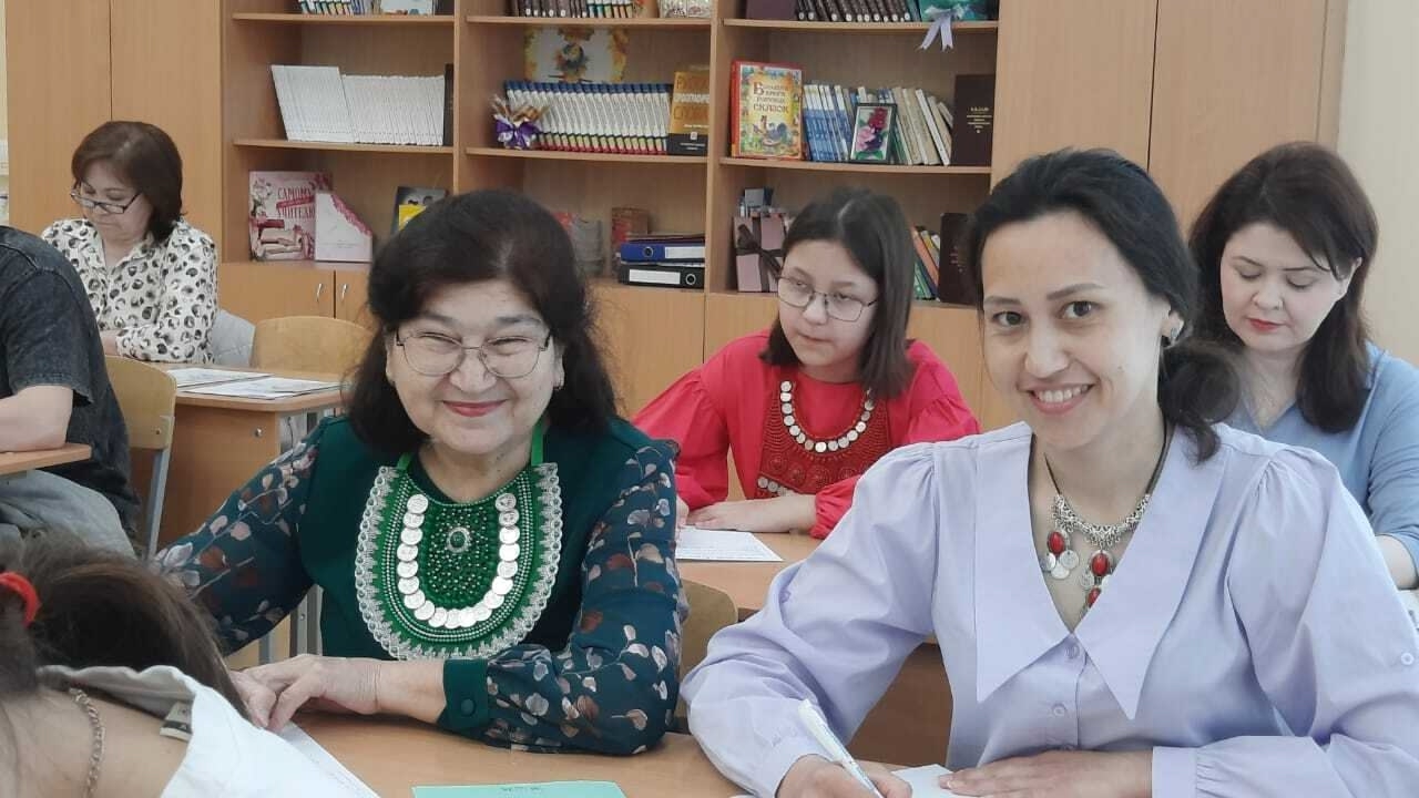 Яңы байрам: Рәсәй халыҡтары телдәре көнө булдырылды!