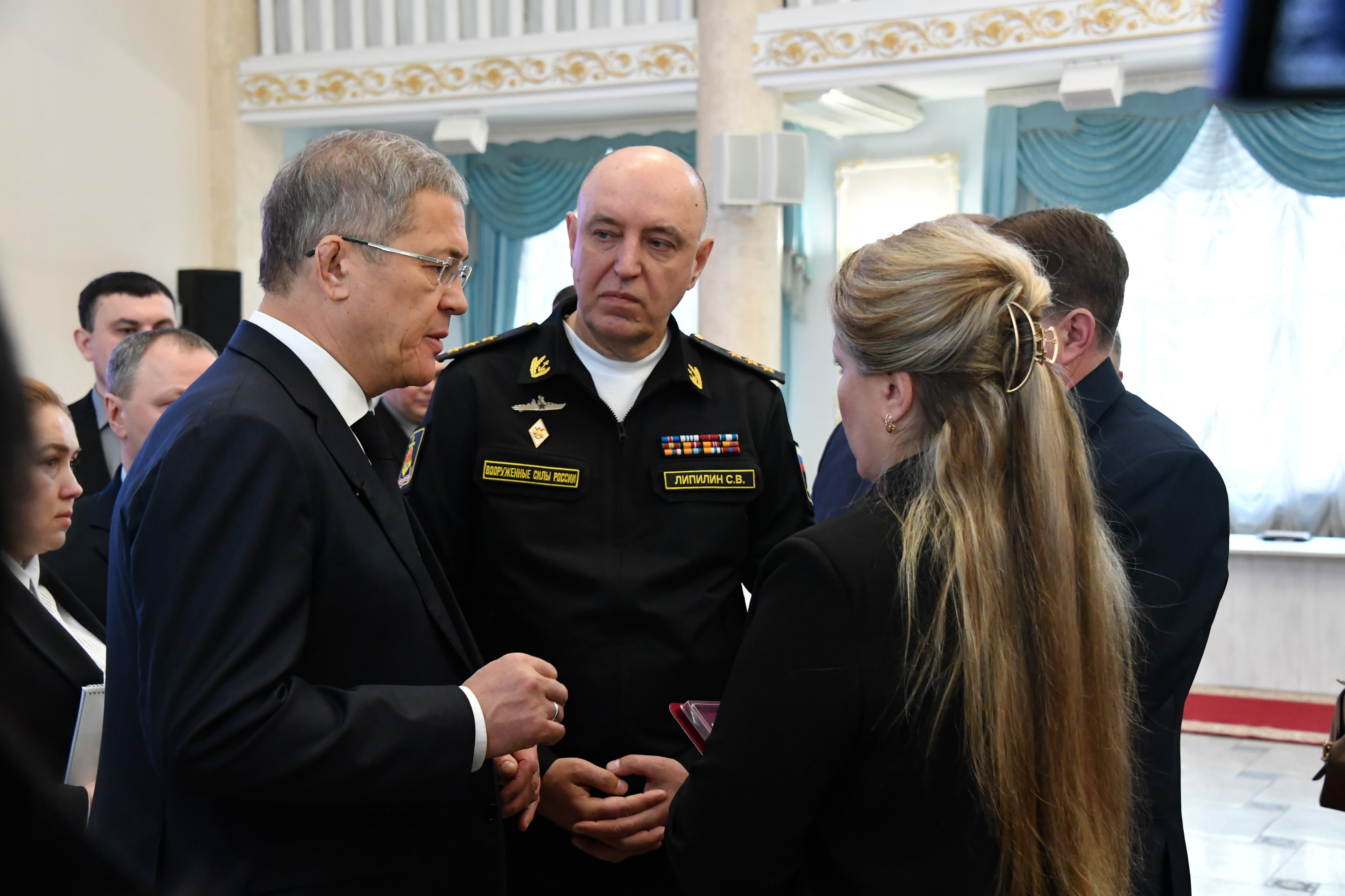 Владислав Бочаровтың ата-әсәһенә Рәсәй Геройы йондоҙо тапшырылды