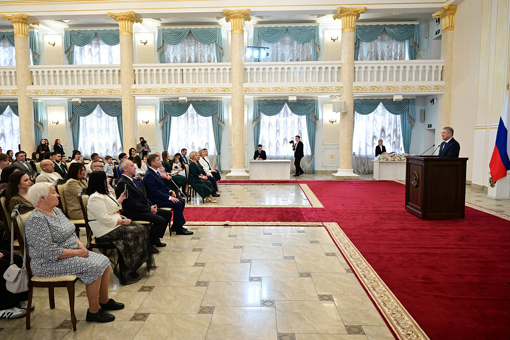 Рәхмәт һеҙгә, ҡәҙерле әсәләр!