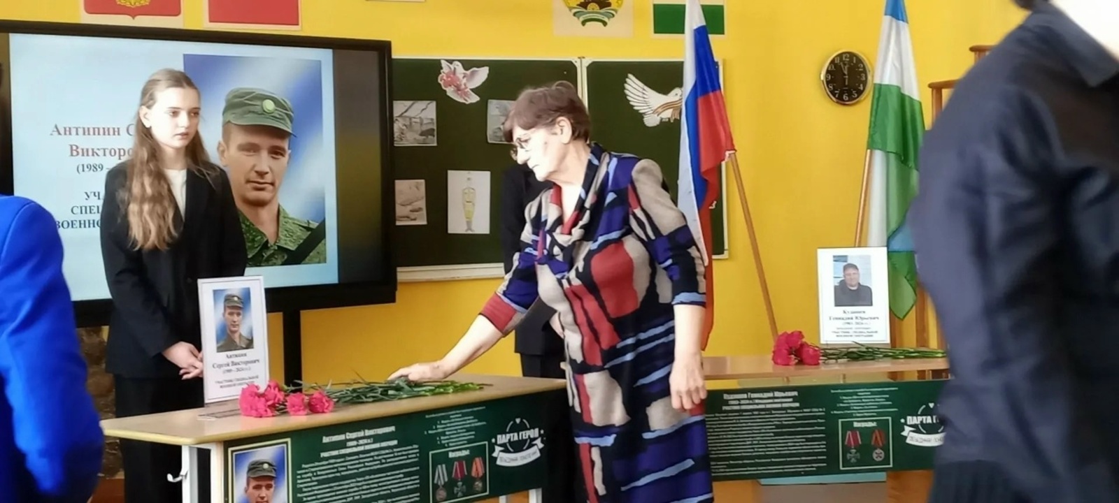 Архангелдә биш “Герой партаһы” асылды