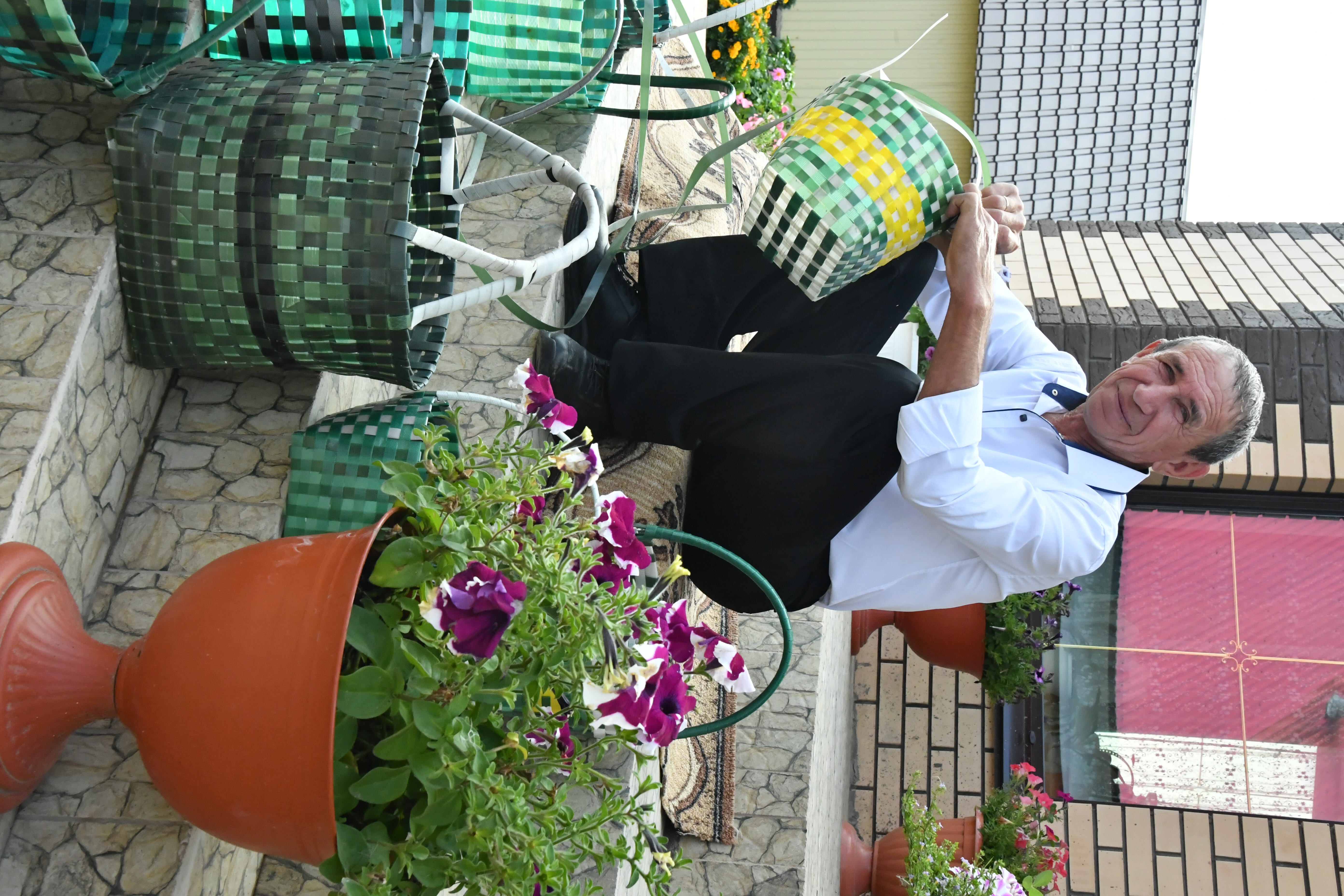 Ветерандар йәшәй ҙә, эшләй ҙә белә!